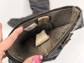 Paar Stiefel für Offiziere,  aus der Nachkriegszeit. Ungereinigtes Paar aus Filmrequisite , Sohlenlänge 29,5