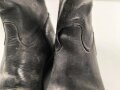 Paar Stiefel für Offiziere, vermutlich aus der Nachkriegszeit. Ungereinigtes Paar aus Filmrequisite , Sohlenlänge 30,5cm