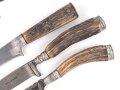 1. Weltkrieg, defekter Grabendolch, dazu vier jagdliche Messer