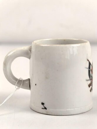 1.Weltkrieg, kleiner "Bierkrug" mit patriotischem Motiv, Höhe knapp 7cm