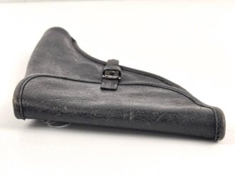 Pistolentasche schwarzes Leder. Keine Markierungen, Alter und Herkunft unbekannt, Höhe rechts gemessen 23cm. Eine Naht an der Koppelschlaufe gelöst