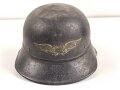 Stahlhelm Luftschutz, in allen Teilen original, das Emblem entnazifiziert, ungereinigt