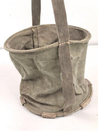 Faltbarer Wassersack, Bodendurchmesser etwa 29cm, keine...
