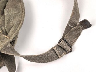 Faltbarer Wassersack, Bodendurchmesser etwa 29cm, keine Markierungen