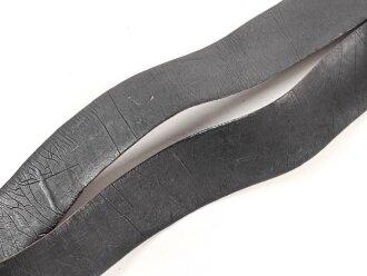 Bandolier für Fahnenträger. Schwarzes Lackleder, weich, ohne Markierungen. Vermutlich Kriegerverein oder ähnliches