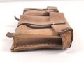 Magazintasche Wehrmacht für 2 Magazine K43 / G43. Hersteller ros 1944.