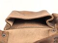 Magazintasche Wehrmacht für 2 Magazine K43 / G43. Hersteller ros 1944.