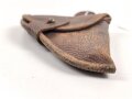 Pistolentasche braunes Leder. Keine Markierungen, Alter und Herkunft unbekannt, Höhe auf der Magazinseite gemessen 13cm