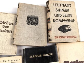 Konvolut Literatur zum Thema " Verdun" neuere und alte Titel gemischt.