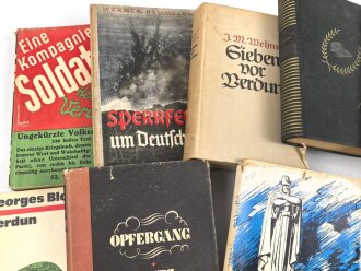 Konvolut Literatur zum Thema " Verdun" neuere...
