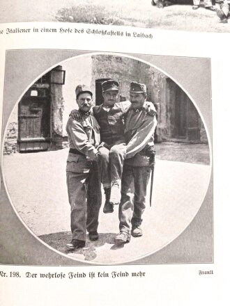 "Österreich-Ungarn im Weltkriege" datiert 1915, 112 Seiten, DIN A4