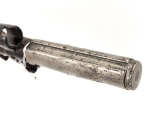Frankreich, Epee Seitengewehr Modell 1886 Lebel. Klingenlänge 52cm. Weißmetallgriff mit Parierhaken. Zum Teil alt überlackiert