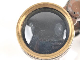 Kaiserreich und 1.Weltkrieg, Fernglas 08 von Busch Rathenow, Alt überlackiertes Stück, klare Durchsicht, Verstellringe schwer gängig