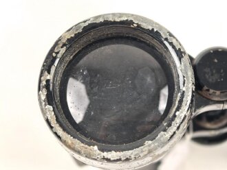 Ziviles Glas im Stil des Fernglas 08. Ohne Herstellerbezeichnung, Verstellung rechts ohne Funktion, links klare Durchsicht