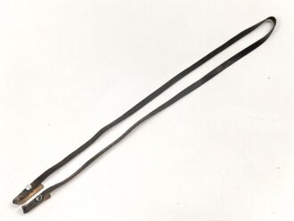 Trageriemen für ein Fernglas, Breite knapp 1cm, Gesamtlänge 108cm