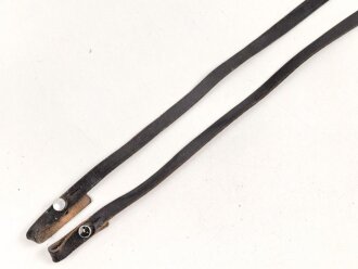 Trageriemen für ein Fernglas, Breite knapp 1cm, Gesamtlänge 108cm