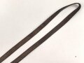 Trageriemen für ein Fernglas, Breite knapp 1cm, Gesamtlänge 108cm