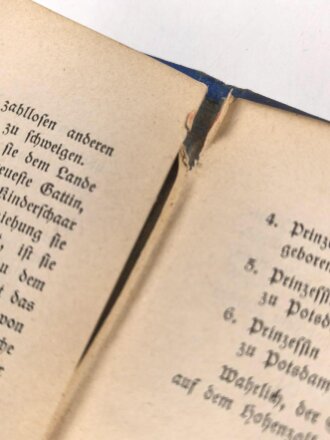 "Gedenkblatt zum 25. Januar 1883" Zur Erinnerung an die silberne Hochzeit . 29 Seiten, DIN A5, einige Seiten lose sehr fragil