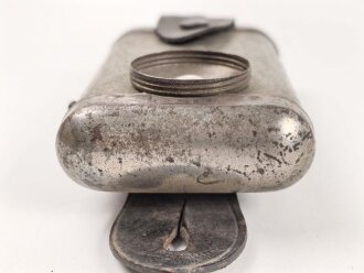 1.Weltkrieg, Taschenlampe ohne Bezeichnung,  Originallack, das Glas sitzt lose auf