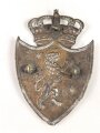 Schweden , Mützen- oder Helmemblem. Messingblech, Höhe etwas über 10cm