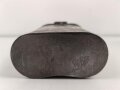 Eisenblechbehälter mit unbekannter Verwendung. Bodenbreite 12cm, Höhe 17,5cm