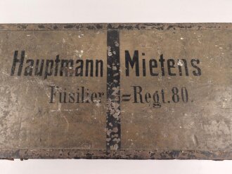 1.Weltkrieg, Offizierskiste des Hauptmann Mietens, Angehöriger im Füsilier Regiment 80. Originallack, Maße etwa 35 x 70 x 30cm