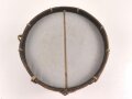 Frankreich, alte Trommel Hersteller J & E Gaudu. Höchstwahrscheinlich militärischen Ursprungs. Durchmesser etwa 36cm. Die Felle "erneuert" ungereinigt