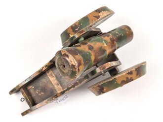Spielzeug Kanone, vermutlich ein Geschütz aus dem 1. Weltkrieg Darstellend. Gesamtlänge etwa 28cm, Originallack