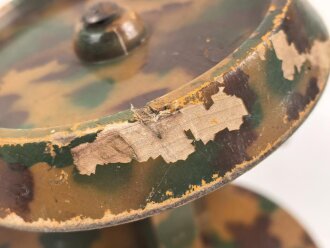 Spielzeug Kanone, vermutlich ein Geschütz aus dem 1. Weltkrieg Darstellend. Gesamtlänge etwa 28cm, Originallack