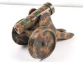 Spielzeug Kanone, vermutlich ein Geschütz aus dem 1. Weltkrieg Darstellend. Gesamtlänge etwa 28cm, Originallack