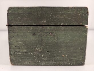 Transportbehälter Holz für " Kampfstoffproben" der Wehrmacht. Überlackiertes Stück