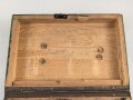 Transportbehälter Holz für " Kampfstoffproben" der Wehrmacht. Überlackiertes Stück