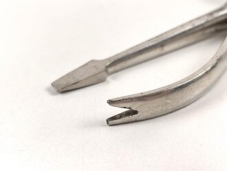 Universalwerkzeug für die Nachrichtentruppe , zivile Ausführung, Gesamtlänge 12,5cm