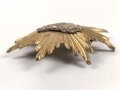 Belgien, Emblem für einen Lederhaube. So zusammengehörig ? Breite knapp über 10cm