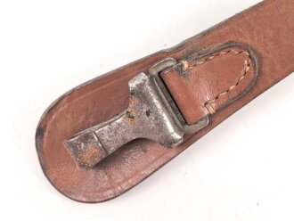 Teil eines Blankwaffengehänge Wehrmacht. Ungereinigt , Leder weich