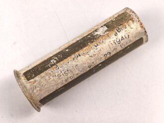 Rauchspurpatrone gelb Wehrmacht. Abgeschossene, leere Aluminiumhülse, ungereinigt, datiert 1940