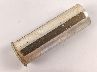 Rauchspurpatrone gelb Wehrmacht. Abgeschossene, leere Aluminiumhülse, ungereinigt, datiert 1940