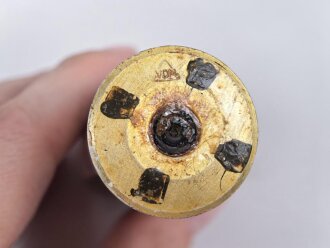 Rauchspurpatrone gelb Wehrmacht. Abgeschossene, leere Aluminiumhülse, ungereinigt, datiert 1940