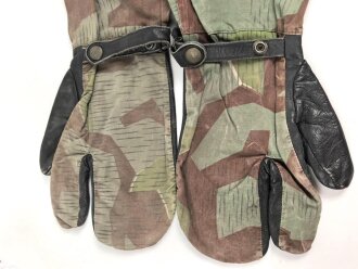 Bundeswehr, Paar Tarnhandschuhe aus den 1950iger Jahren. Stark getragen