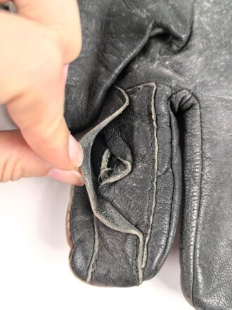 Bundeswehr, Paar Tarnhandschuhe aus den 1950iger Jahren. Stark getragen
