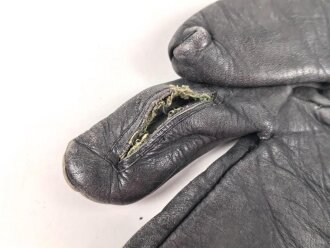Bundeswehr, einzelner Tarnhandschuh aus den 1950iger Jahren. Stark getragen
