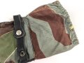 Bundeswehr, einzelner Tarnhandschuh aus den 1950iger Jahren. Stark getragen