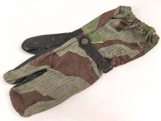 Bundeswehr, einzelner Tarnhandschuh aus den 1950iger Jahren. Stark getragen