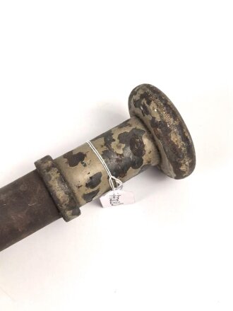 Fahrzeugteil Wehrmacht ? Durchmesser 28mm, Gesamtlänge 81cm. Originallack