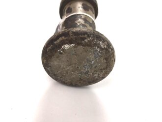 Fahrzeugteil Wehrmacht ? Durchmesser 28mm, Gesamtlänge 81cm. Originallack