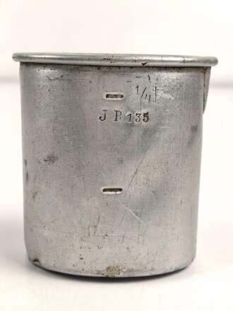 1.Weltkrieg Trinkbecher, Ausführung in Aluminium, undatiertes Kammerstück I.R.135