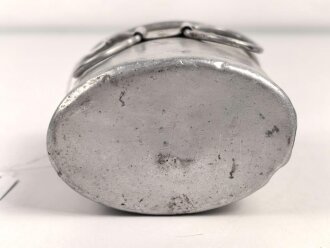 1.Weltkrieg Trinkbecher, Ausführung in Aluminium, undatiertes Kammerstück I.R.135