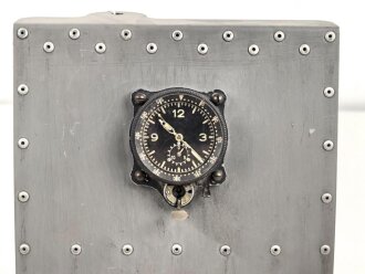 Luftwaffe Borduhr Bo-Uk 1 Bauart Junghans, defekt,...