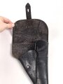 Pistolentasche P38 Wehrmacht. Ohne Herstellerstempel, das Magazinfach abgetrennt., Verschlussriemen erneuert