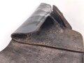 Pistolentasche P38 Wehrmacht. Ohne Herstellerstempel, das Magazinfach abgetrennt., Verschlussriemen erneuert